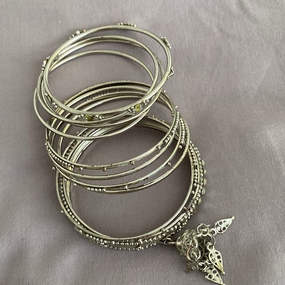 Stackable silver bracelets - Picture 2 of 3